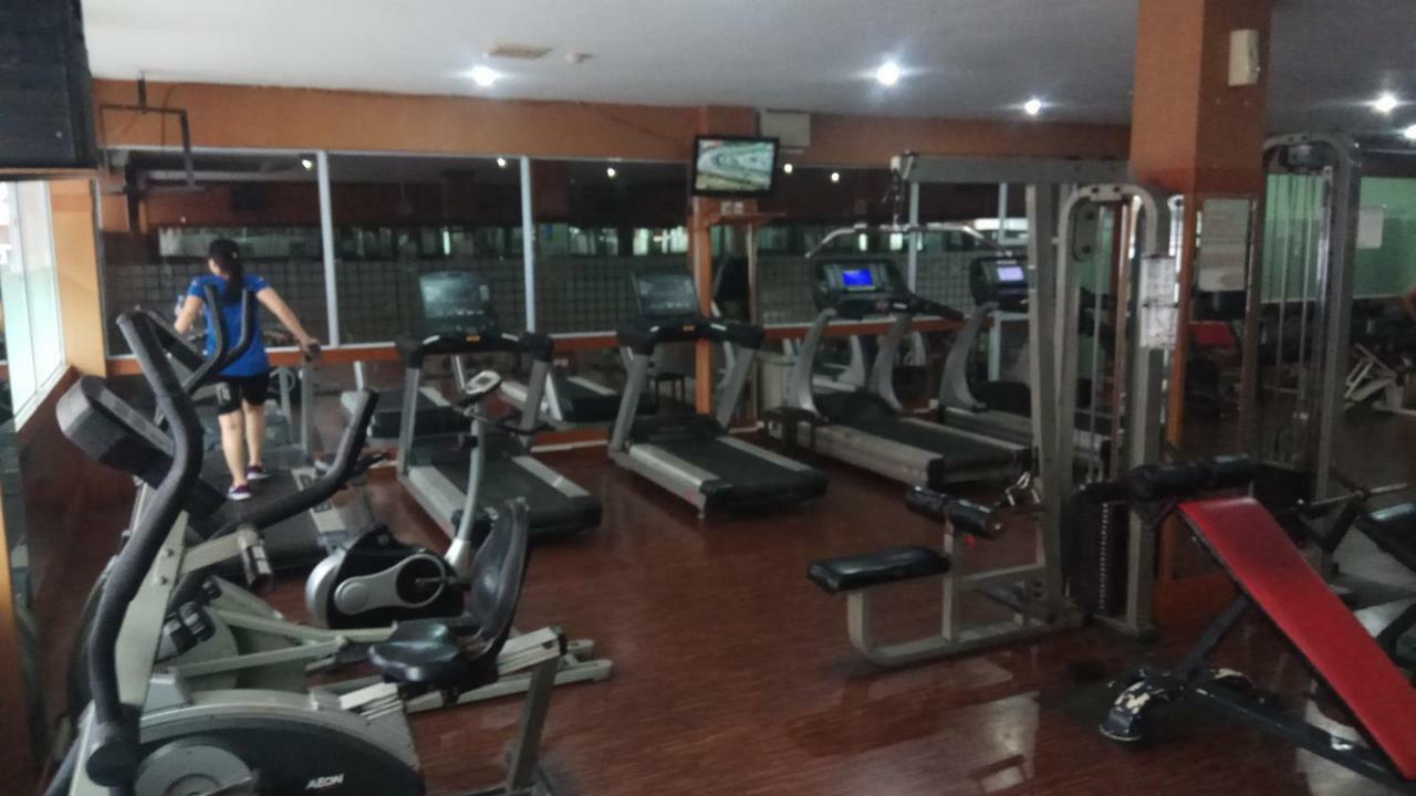 Utama Hotel Batam Esterno foto