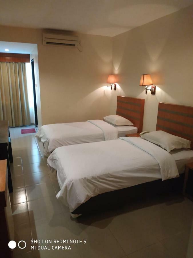 Utama Hotel Batam Camera foto